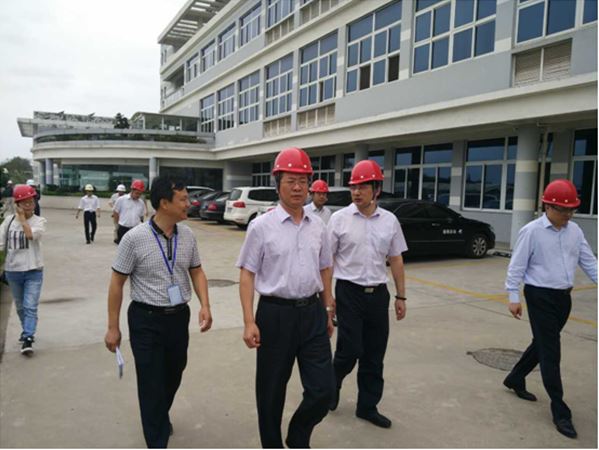 海门市长一行国庆节前检查完美（中国）药业